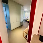 Modern Living, Luxe *