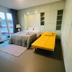 Modern Living, Luxe * Zurich