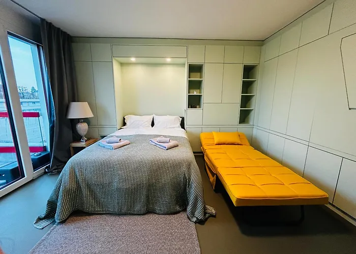 Modern Living, Luxe *