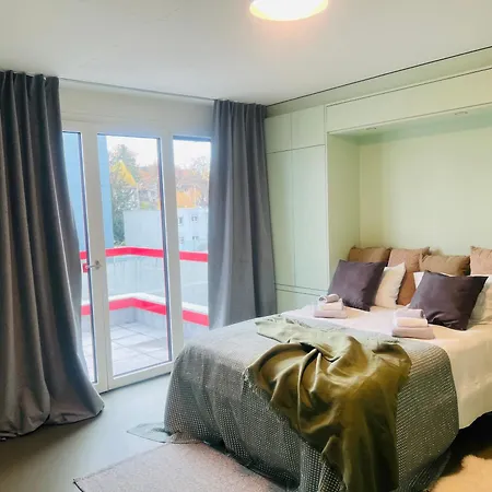 Modern Living, Luxe *