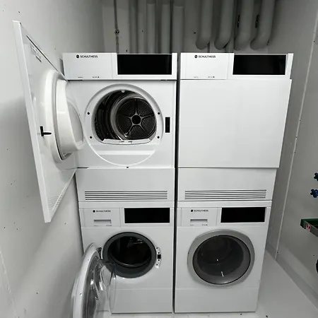 Modern Living, Luxe *