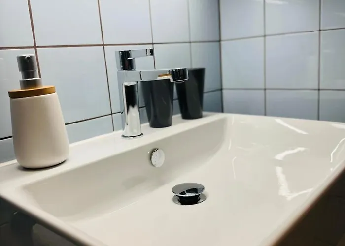 Modern Living, Luxe *