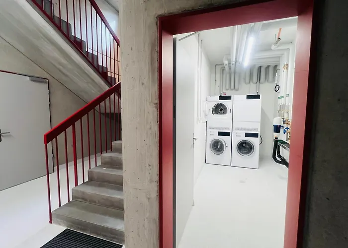 Modern Living, Luxe *