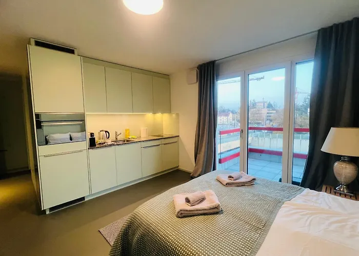 Modern Living, Luxe * ציריך