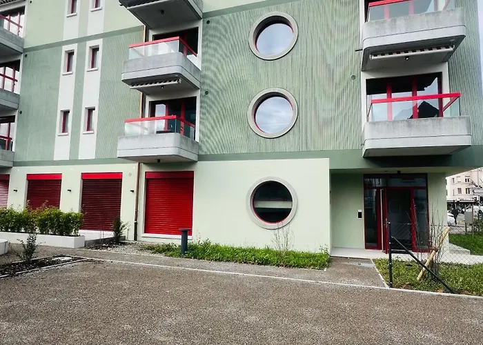 Modern Living, Luxe * Curych