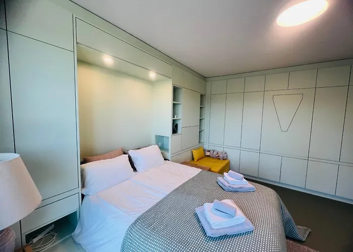 Modern Living, Luxe * ציריך